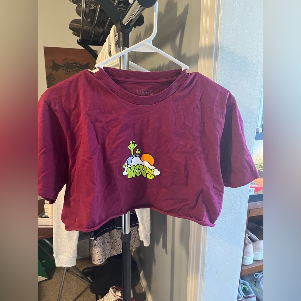 cropped vans shirt
